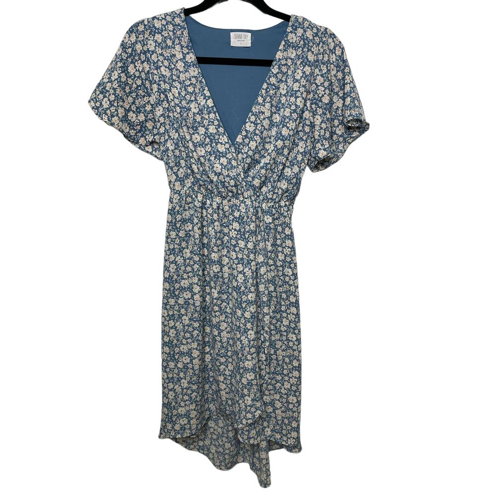 Sienna Sky Floral Ditsy Pattern Flutter Sleeves Hi-Low Wrap Midi Dress Blue‎ S